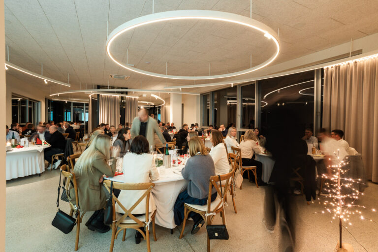 Festsaal Tafel Weihnachtsfeier
